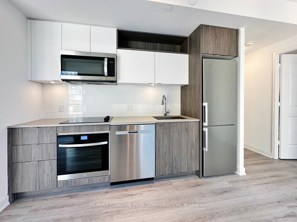 2 Bedrooms Condo at 100 Dalhousie, Toronto For sale