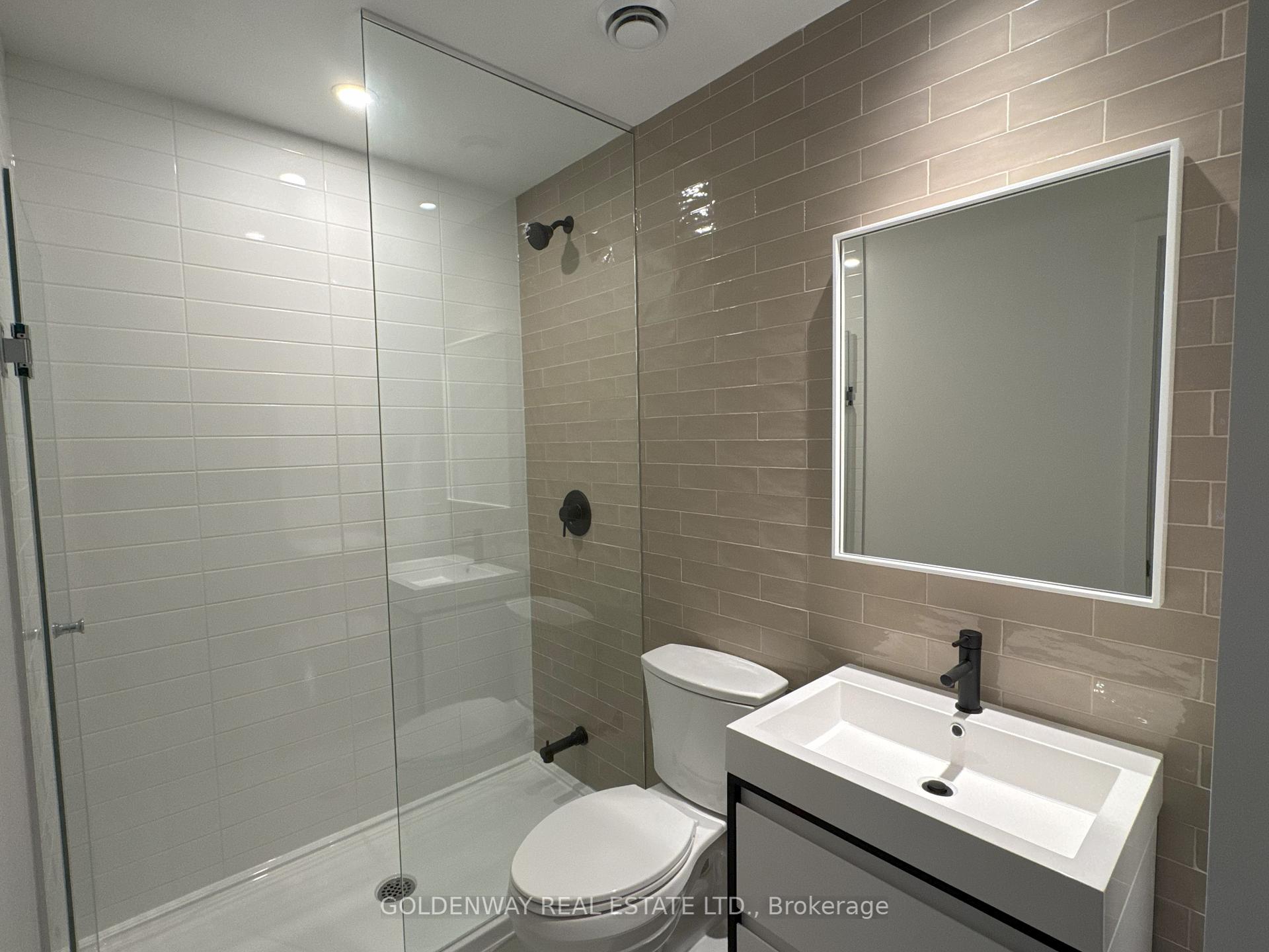 2 Bedrooms Condo at 150 Logan, Toronto For sale