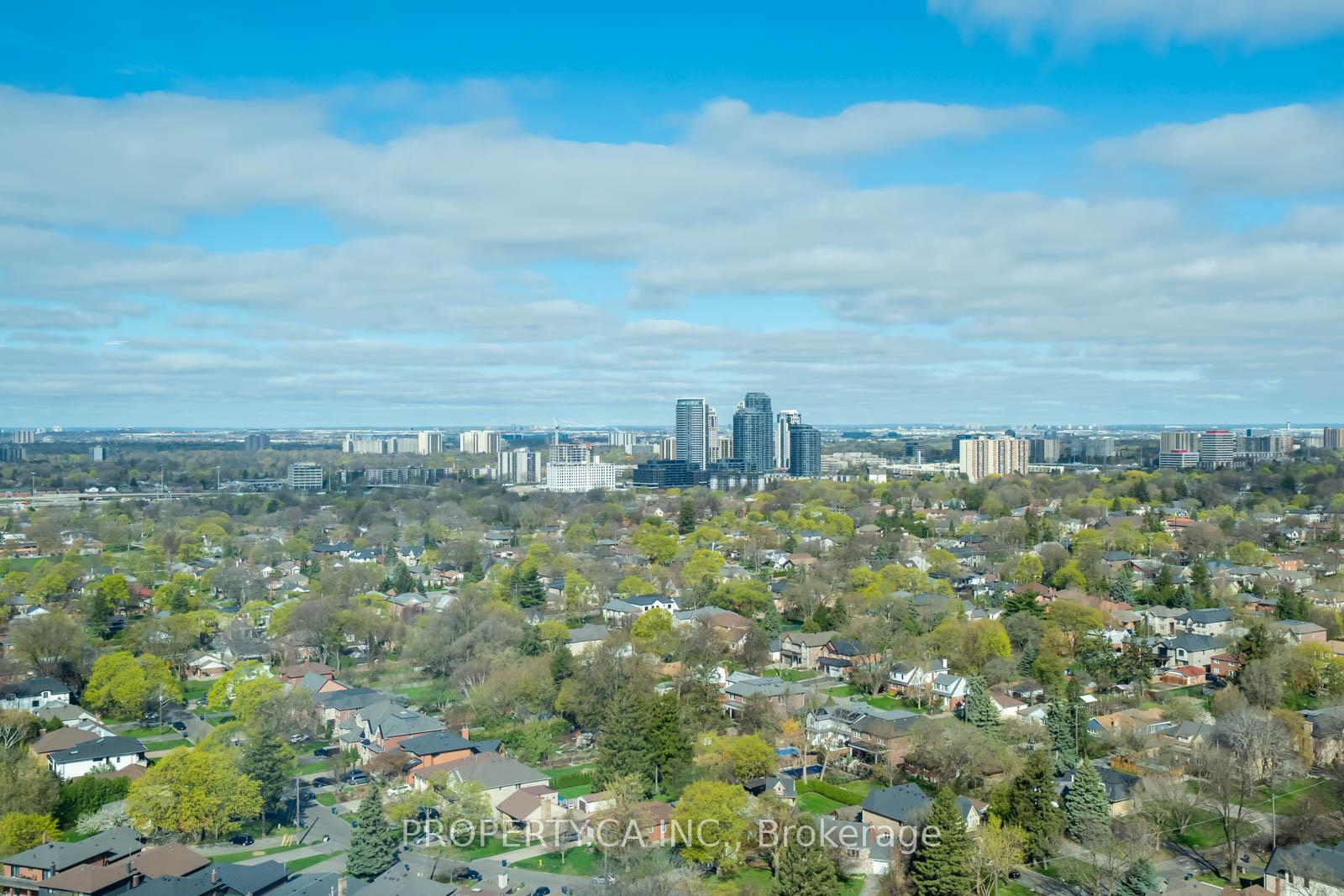 2 Bedrooms Condo at 30 Samuel Wood,  Toronto For sale