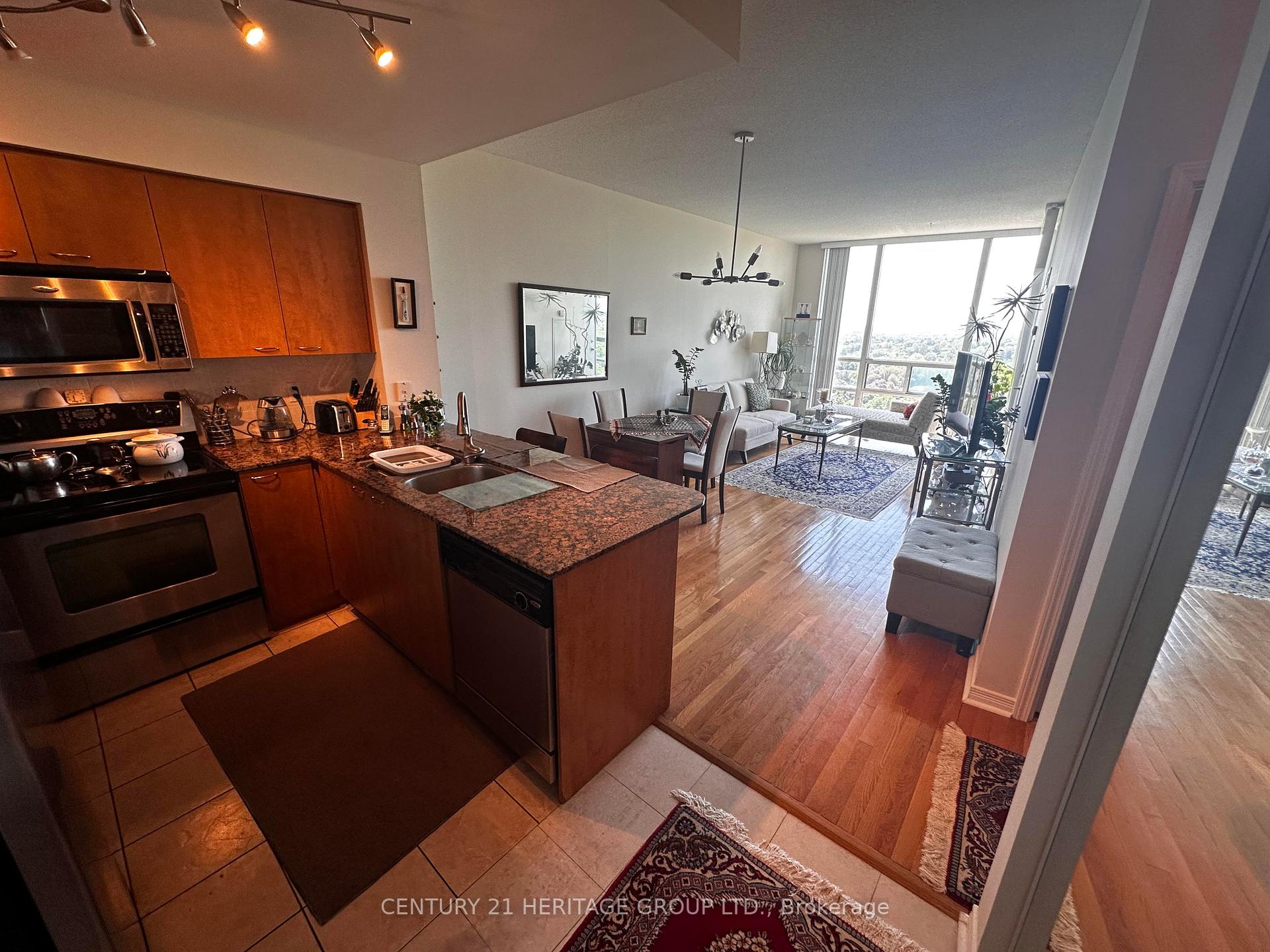 1 Bedroom Condo at 509 Beecroft, Toronto For sale
