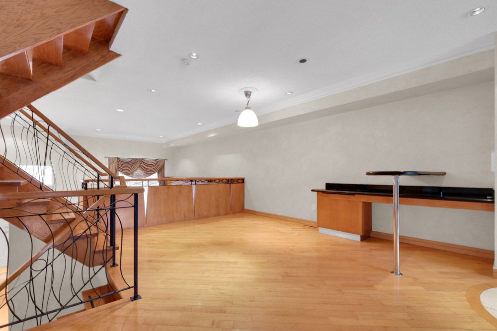 3348 Bayview Avenue I
