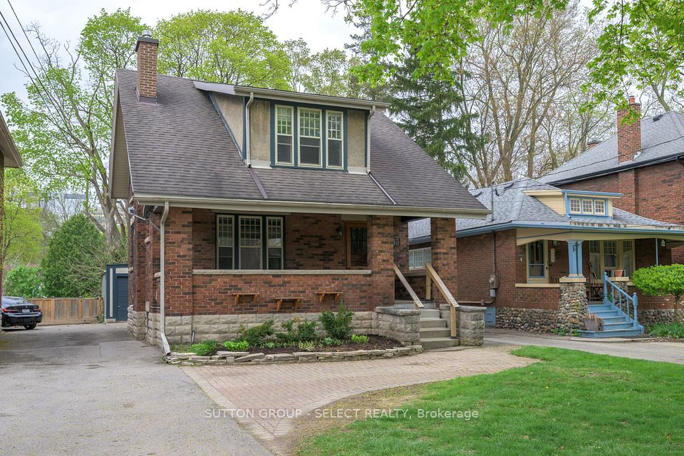 883 WATERLOO