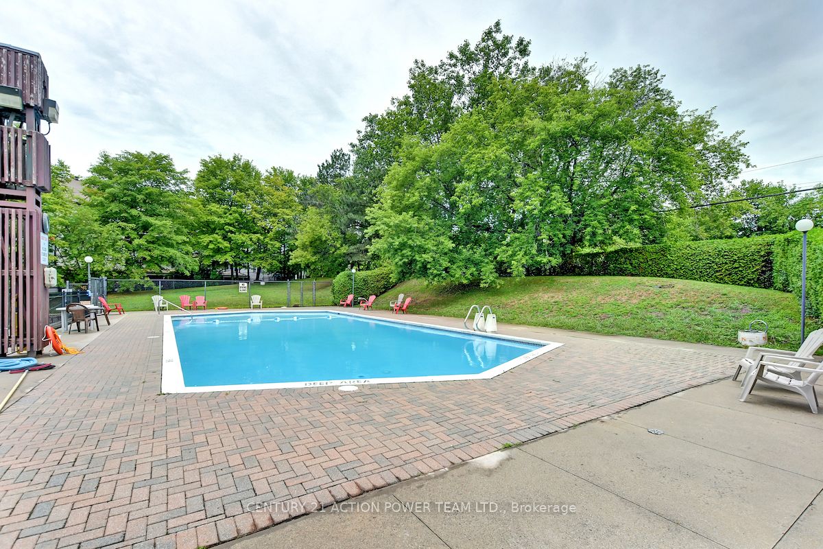 915 Elmsmere Road, #707