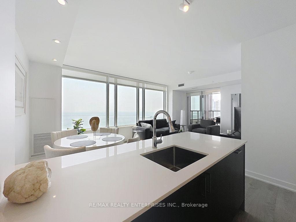 2 Bedrooms Condo at 1928 Lake Shore, Toronto For sale