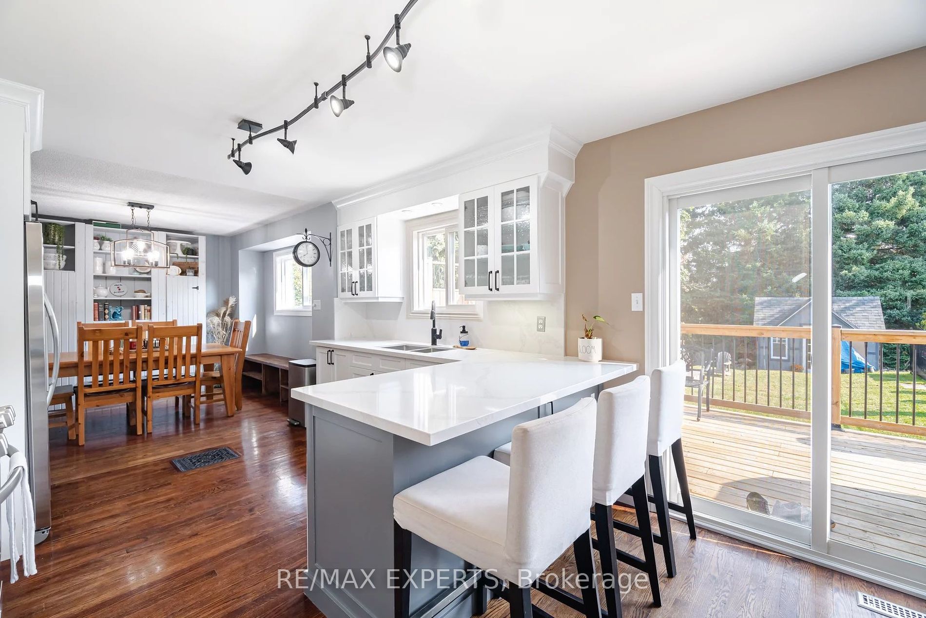 37 Erinlea Crescent
