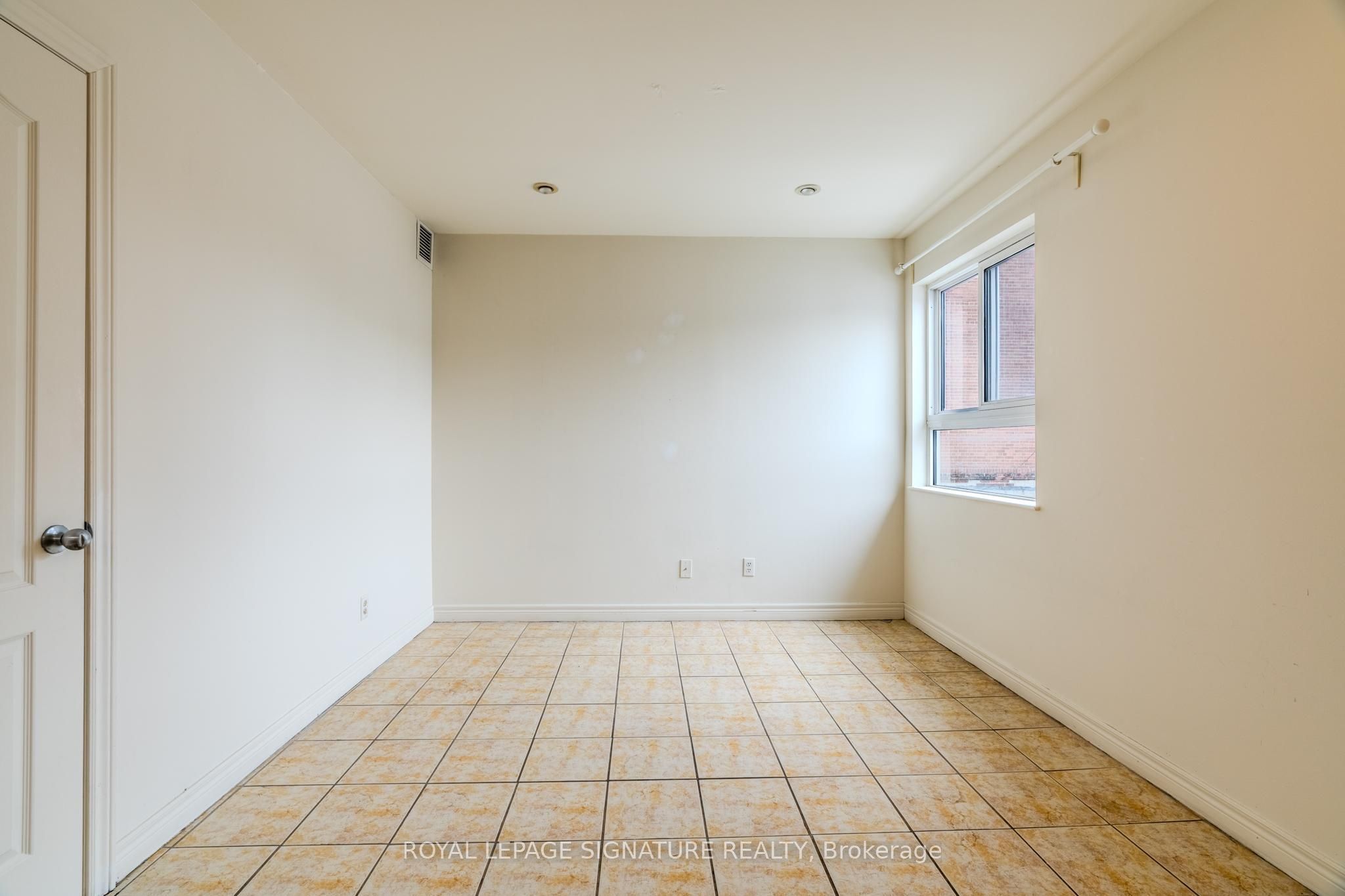 401 Donlands Avenue, #3
