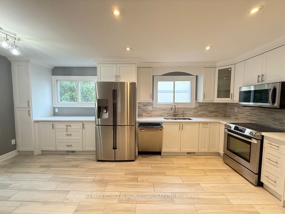 25 Boneset Road, Toronto, ON M2J 4X3