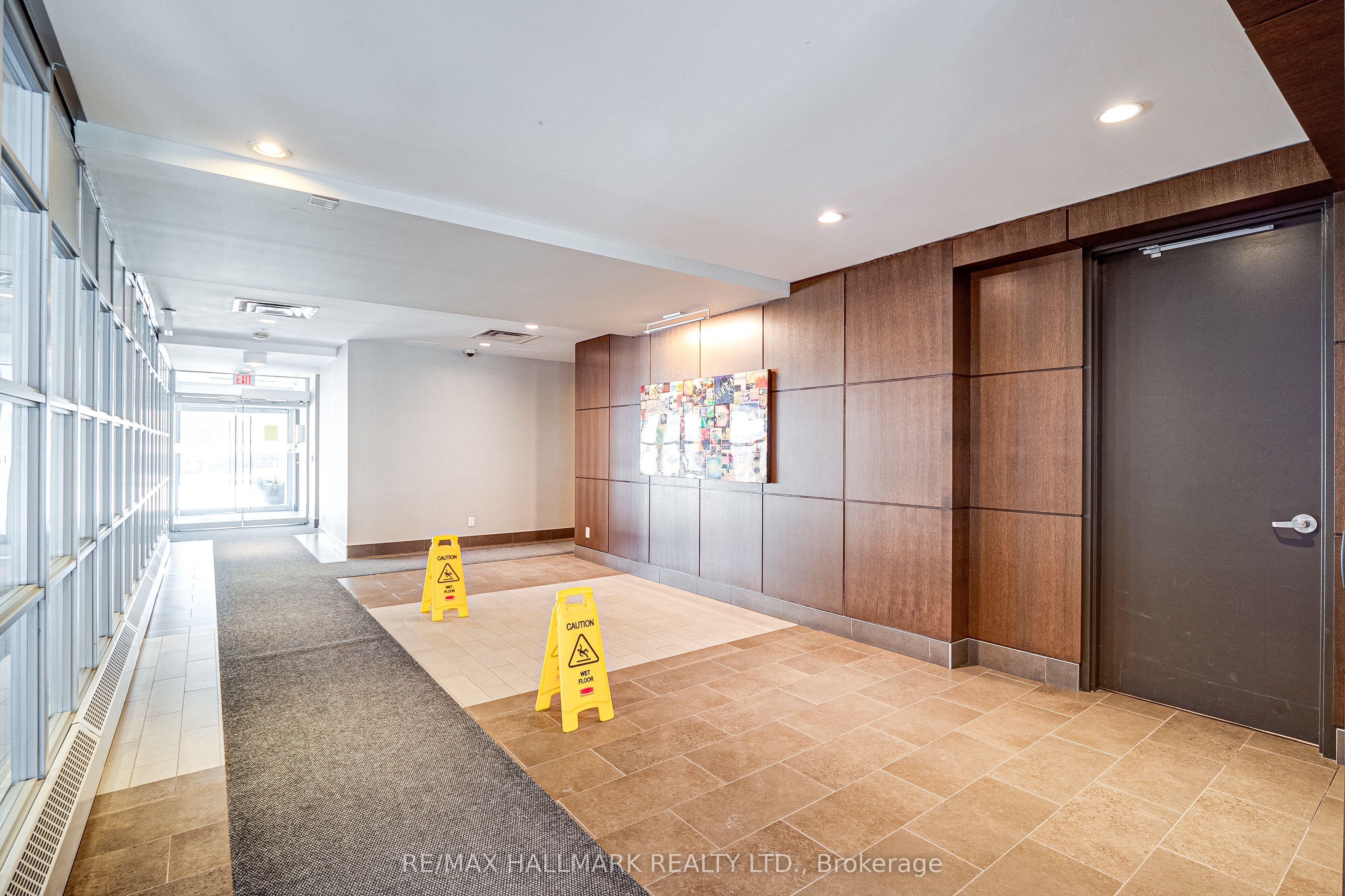 19 Brant Street, #302