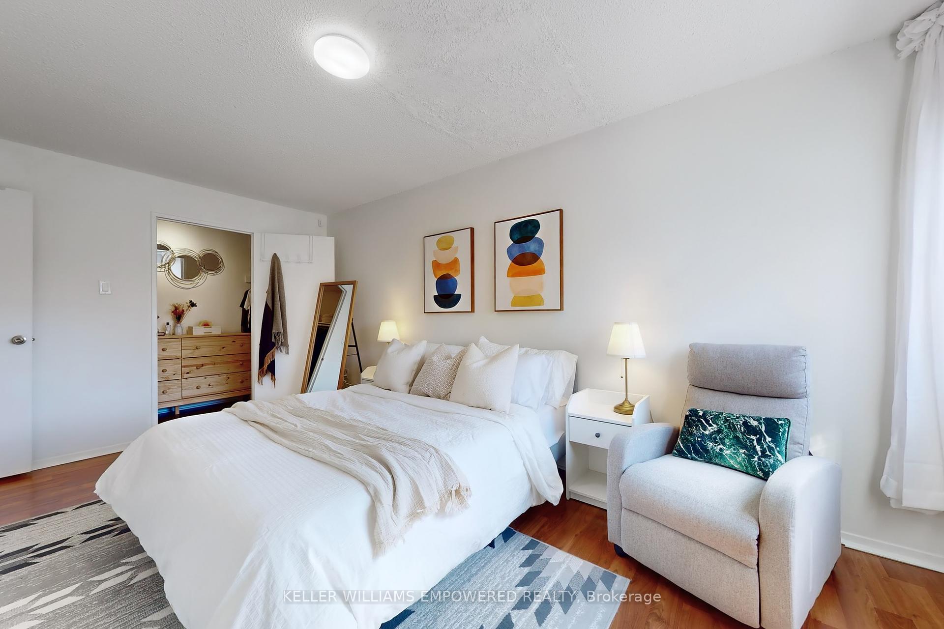 2 Bedrooms Condo at 4060 Lawrence, Toronto For sale
