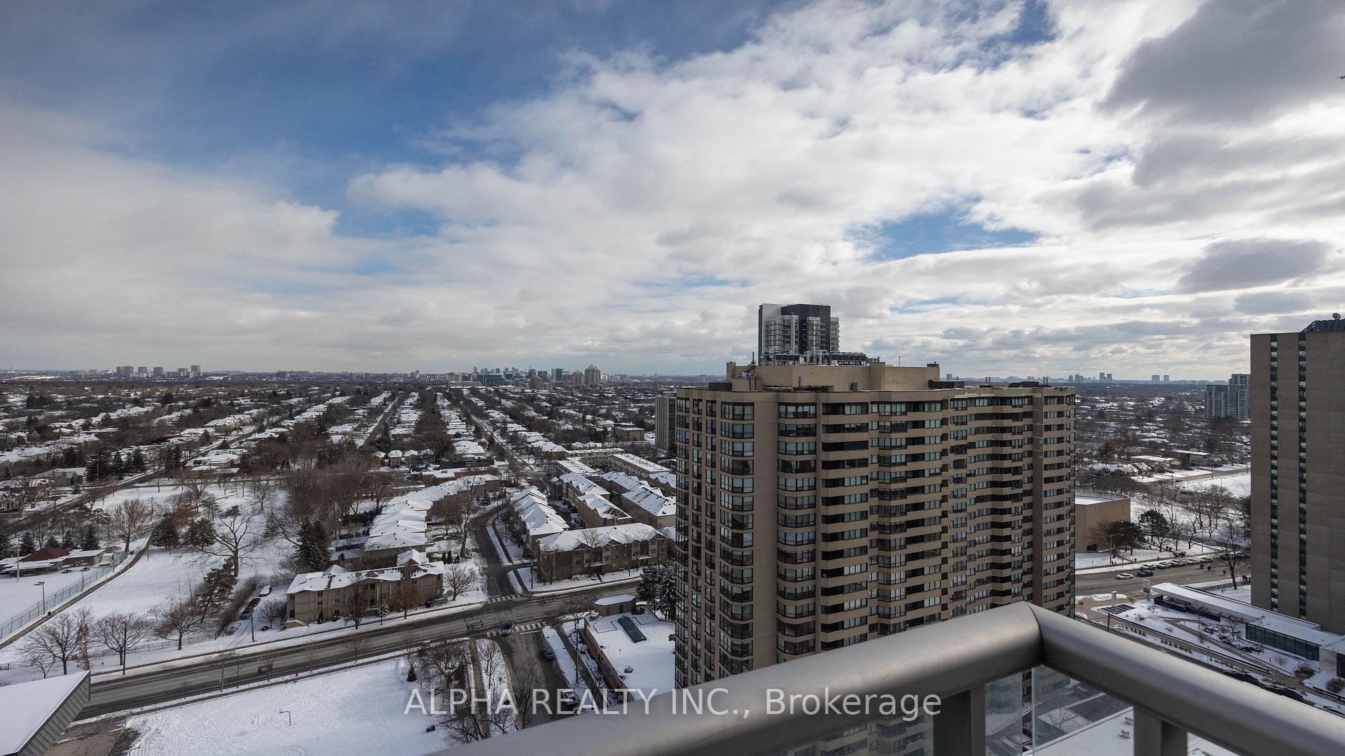 2 Bedrooms Condo at 18 Spring Garden,  Toronto For sale