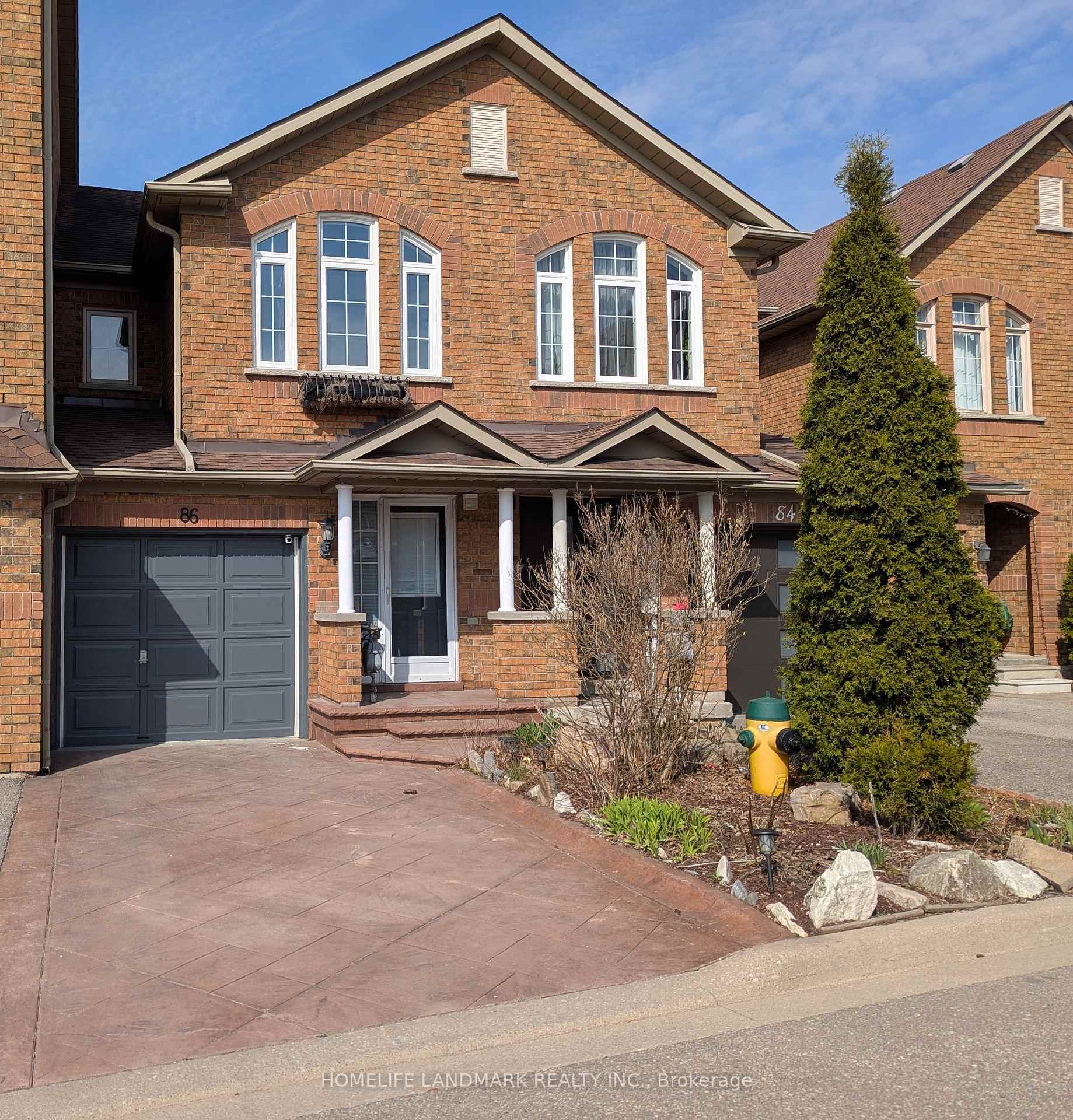 3 Bedrooms Condo at 86 Tania,  Vaughan For sale