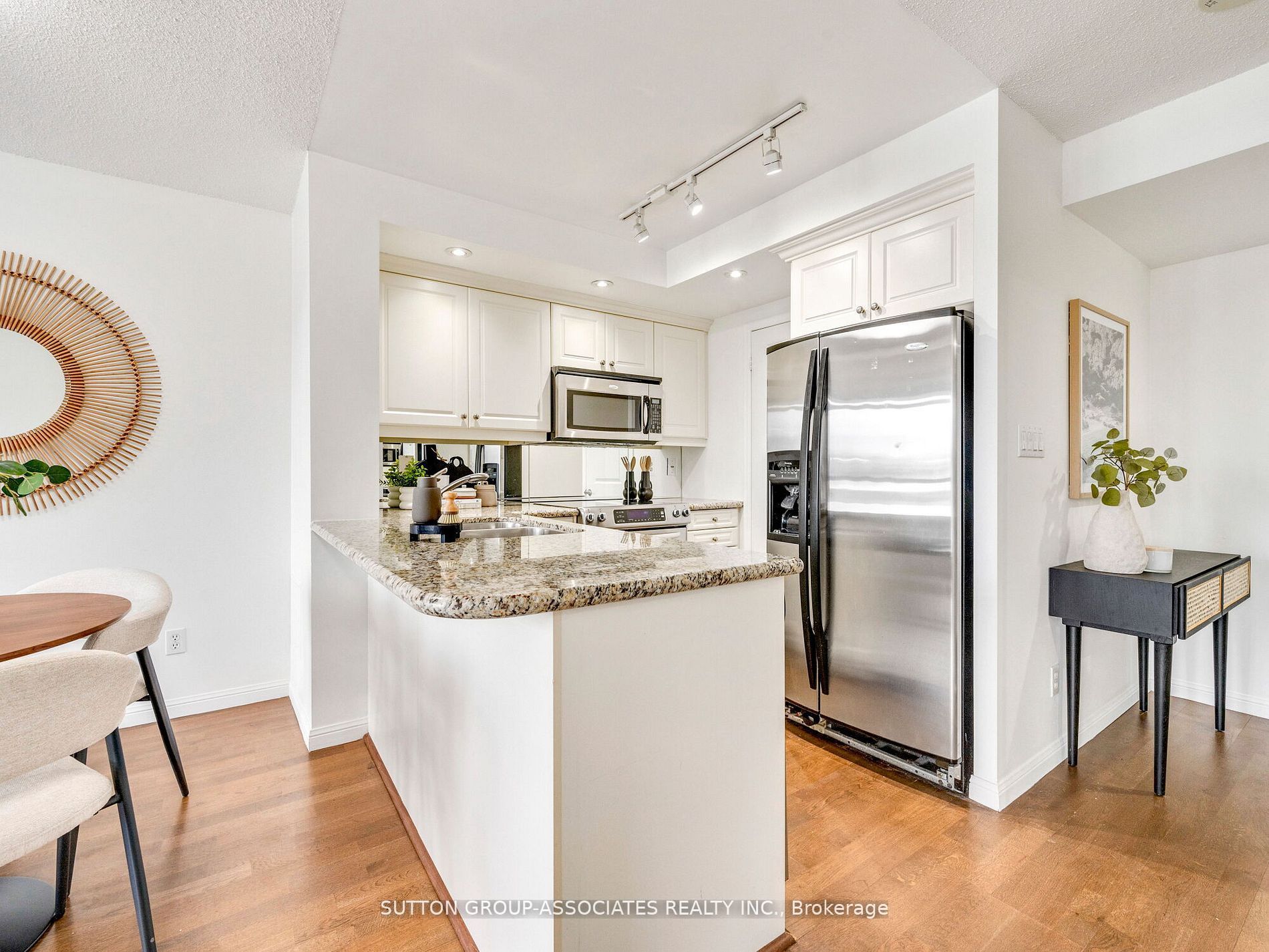 900 Mount Pleasant Road, #320