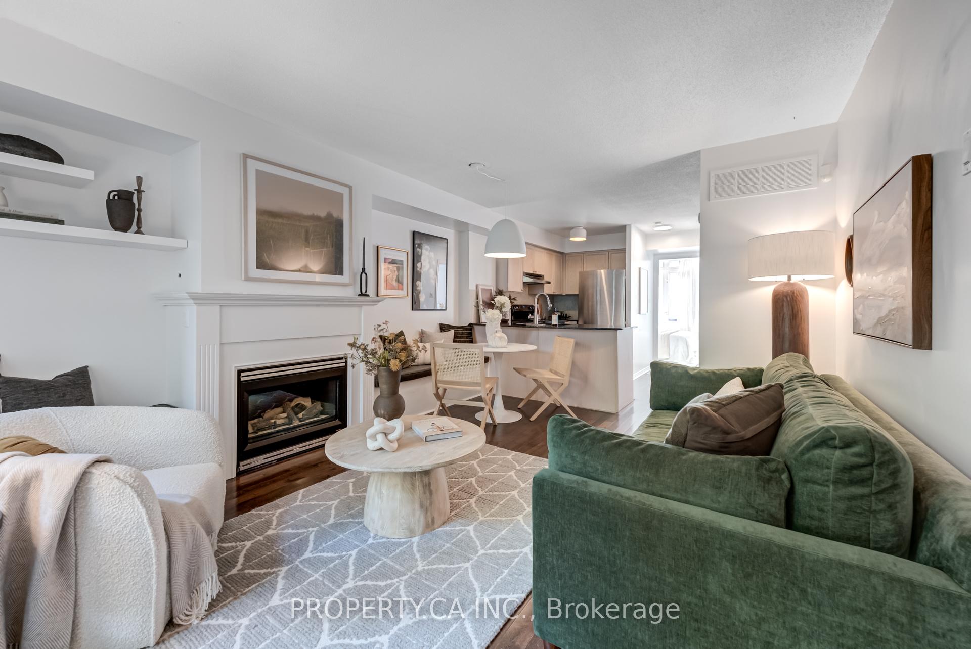 3 Bedrooms Condo at 12 Sudbury, Toronto For sale