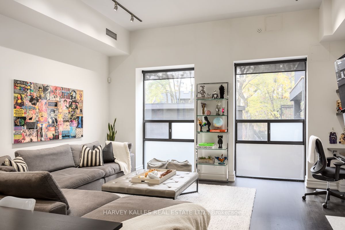 295 Davenport Road 213