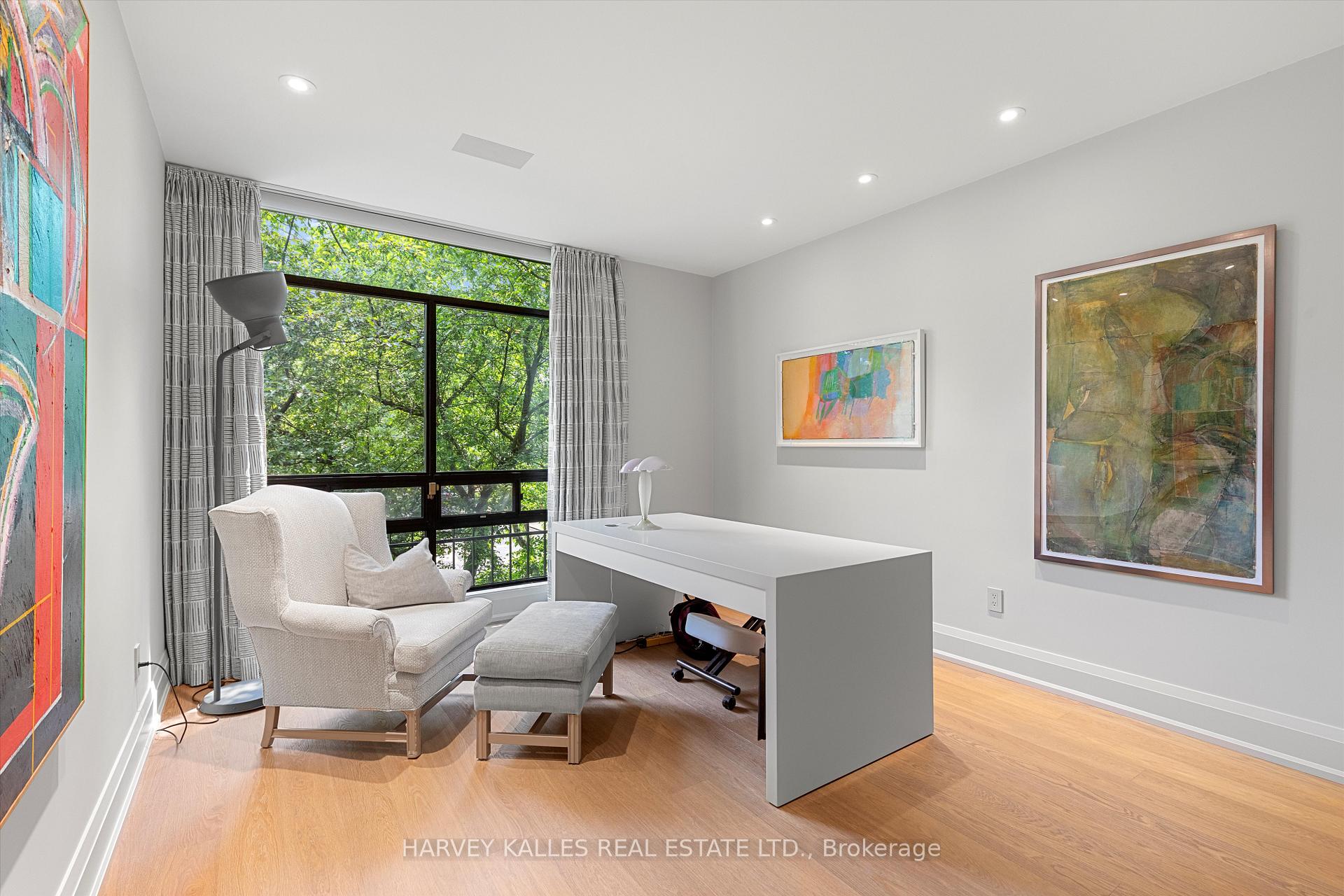 84 Oriole Road
