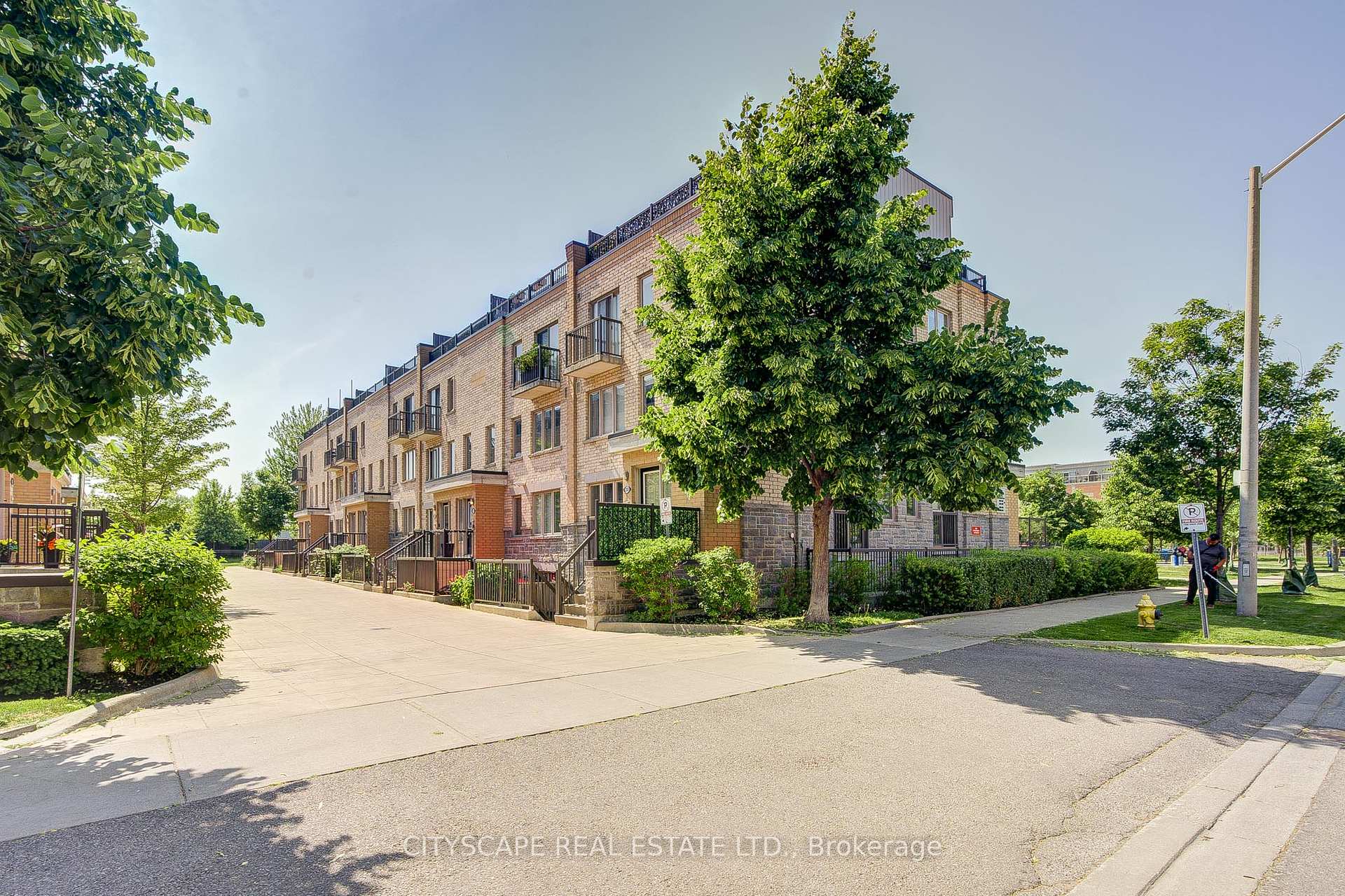 3 Bedrooms Condo at 16 Foundry, Toronto For sale