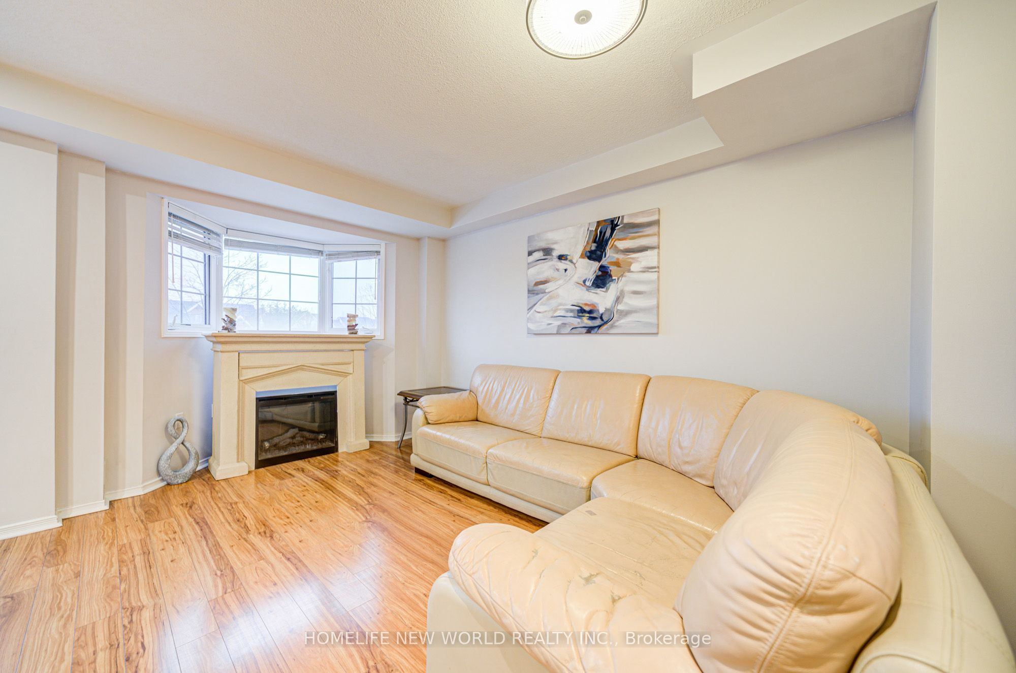 15 Cornell Meadows Avenue, #A206