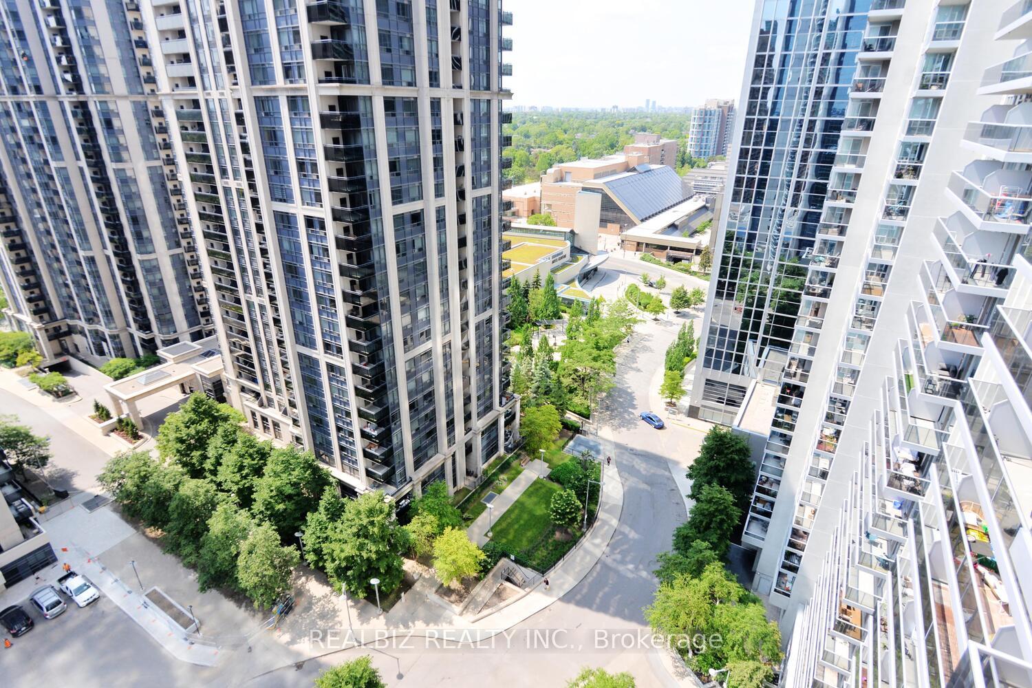 3 Bedrooms Condo at 4968 Yonge, Toronto For sale