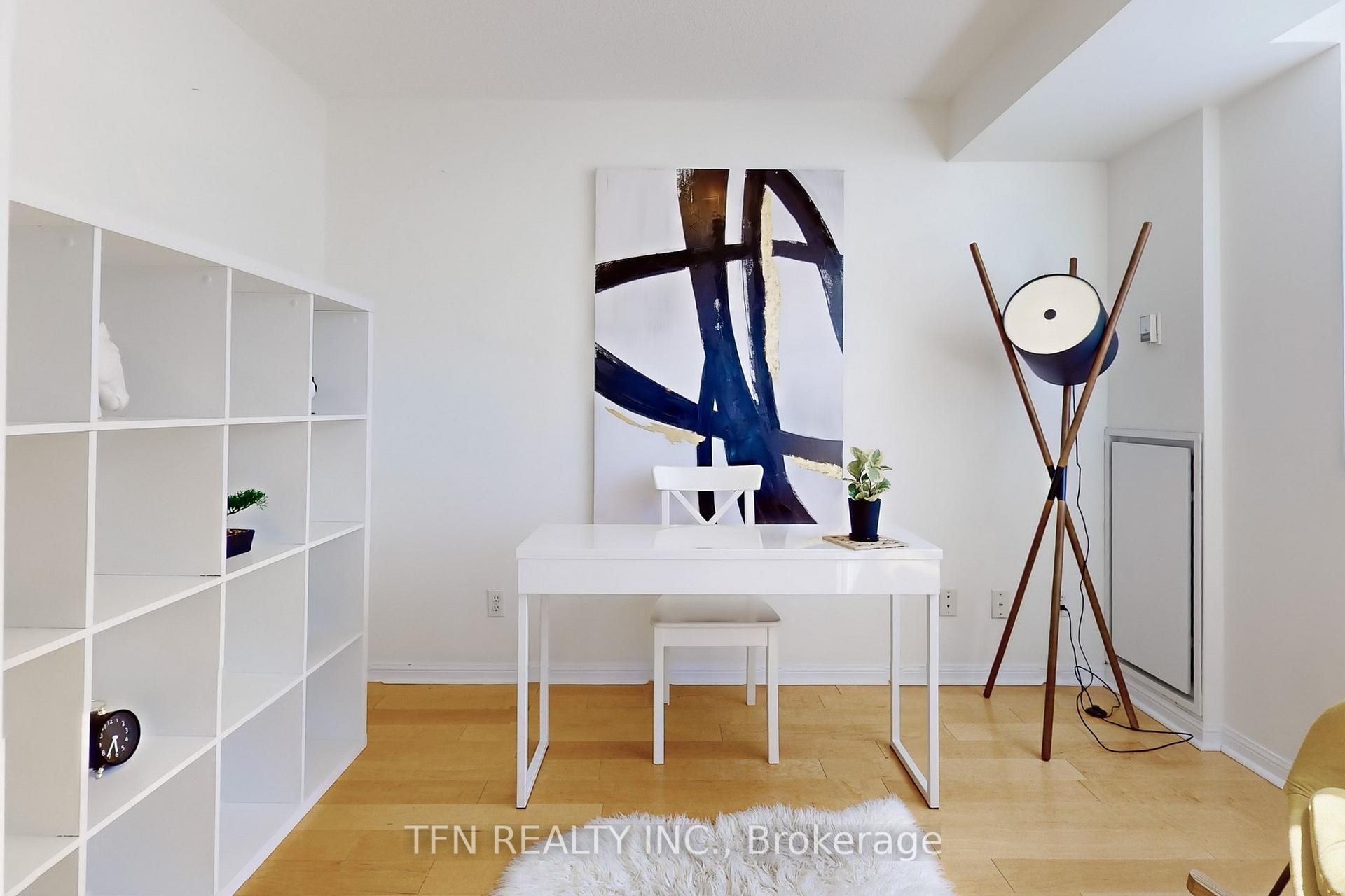 3 Bedrooms Condo at 3130 Yonge,  Toronto For sale