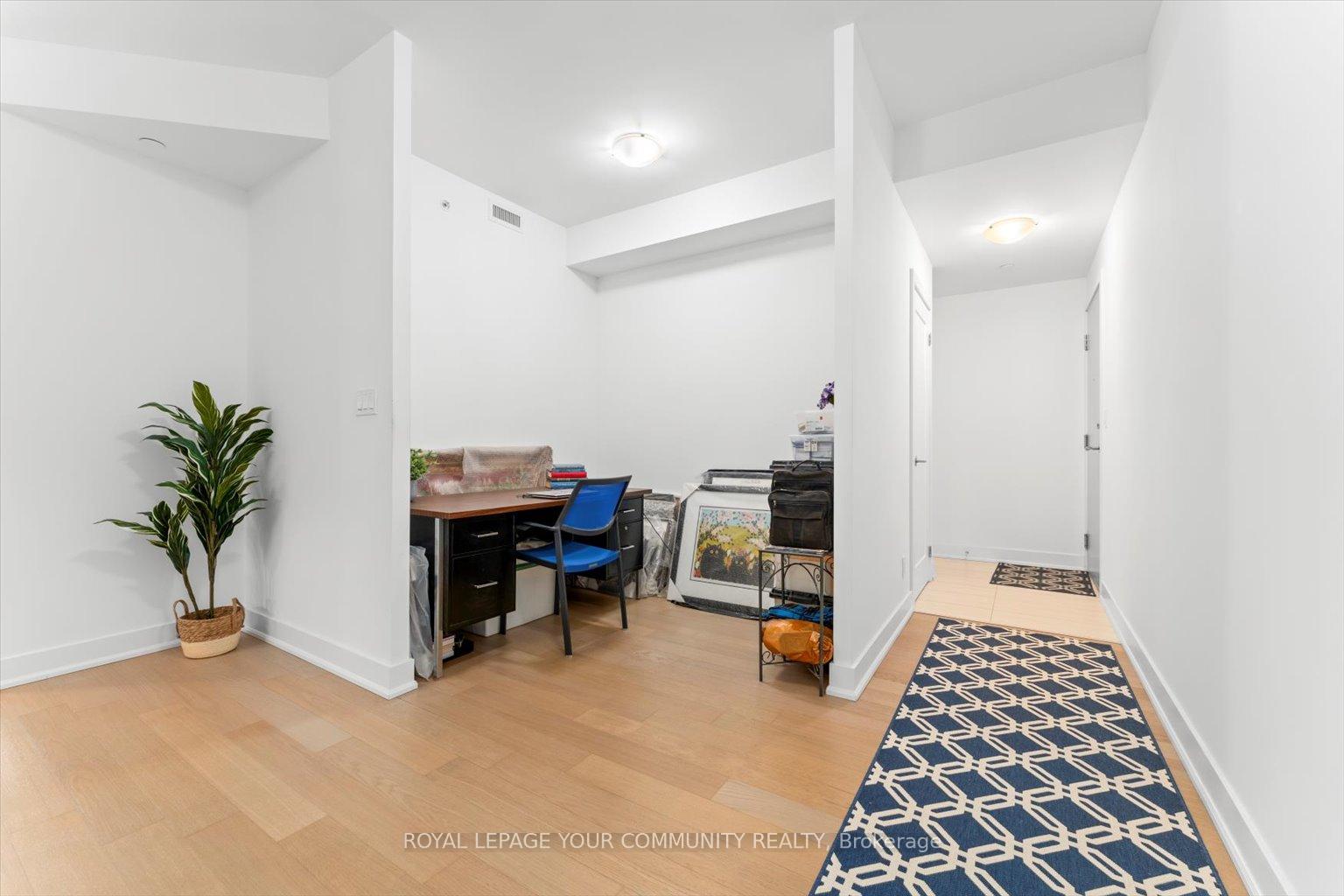 2 Bedrooms Condo at 1486 Bathurst, Toronto For sale