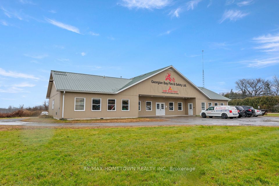 2872 Second Concession