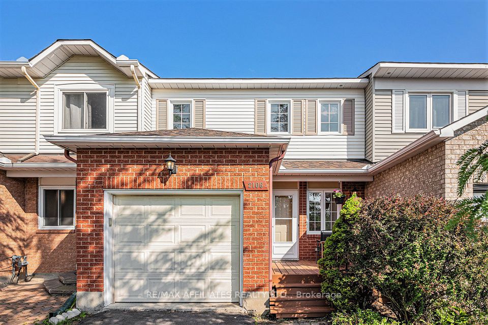 2106 Sunland