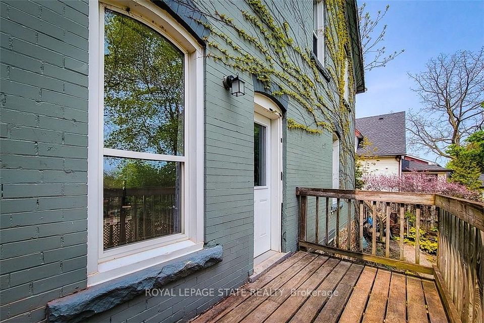 115 Main