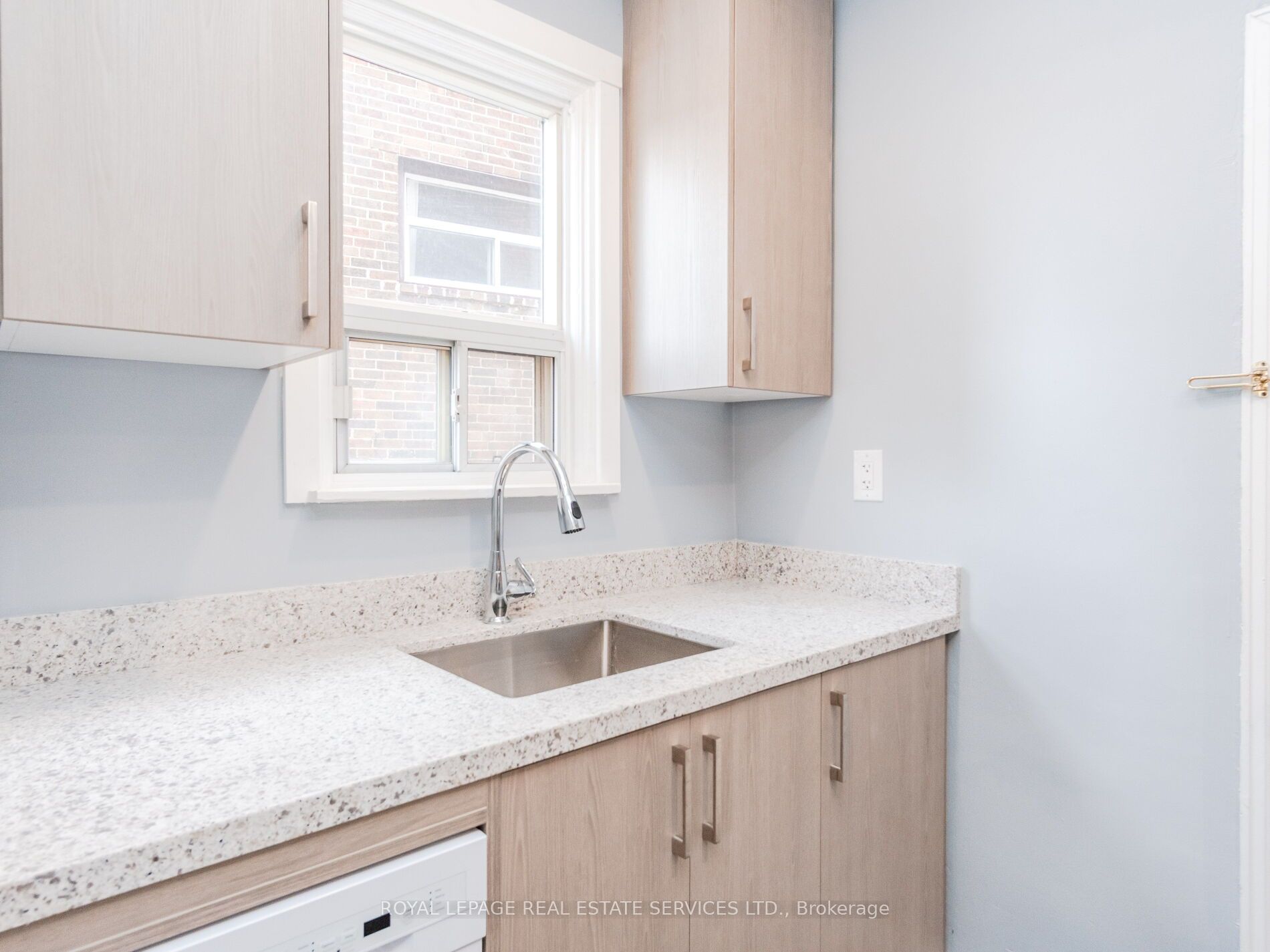 306 South Kingsway, #2