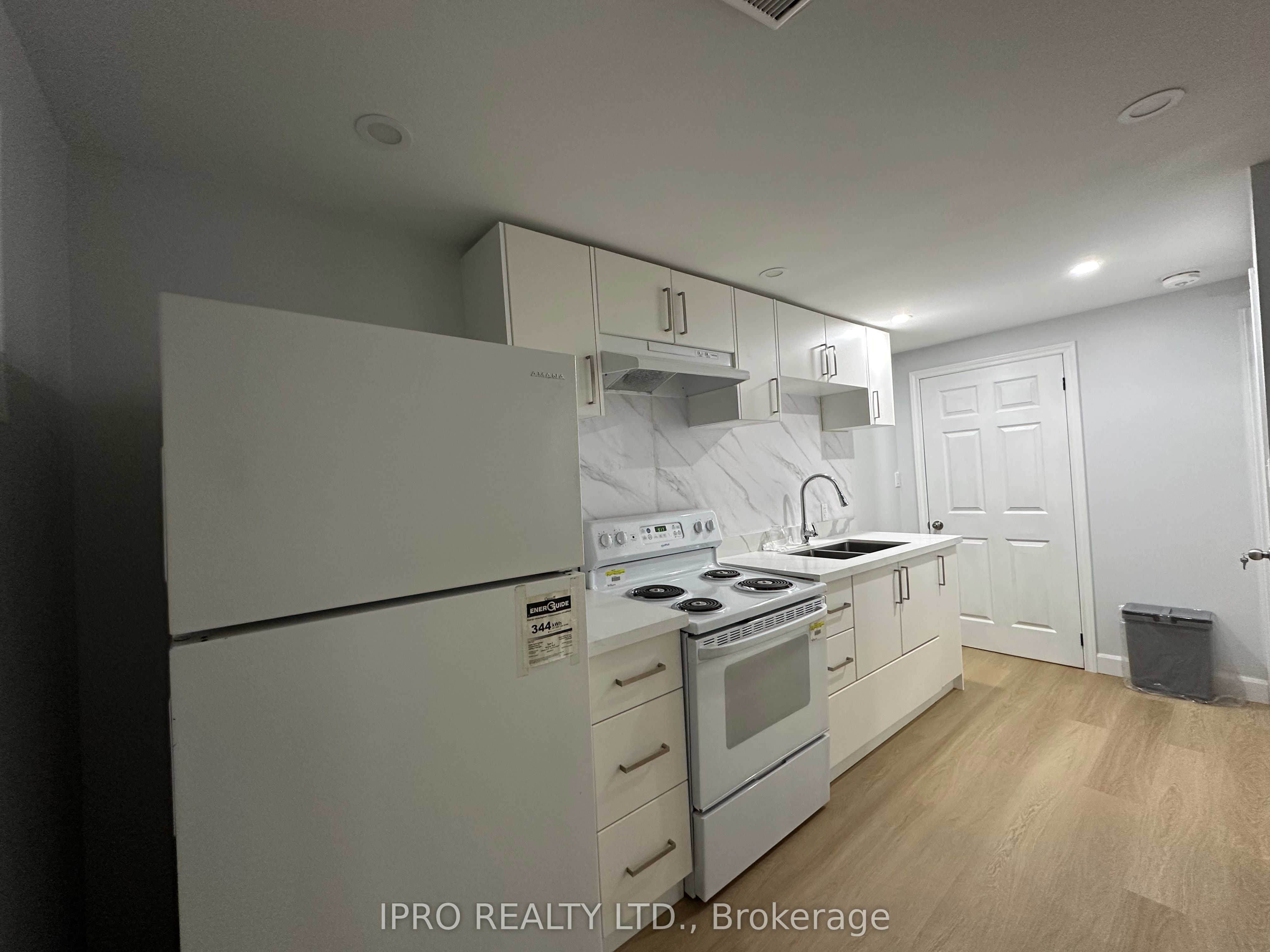 35 Shalom Crescent, #BSMT