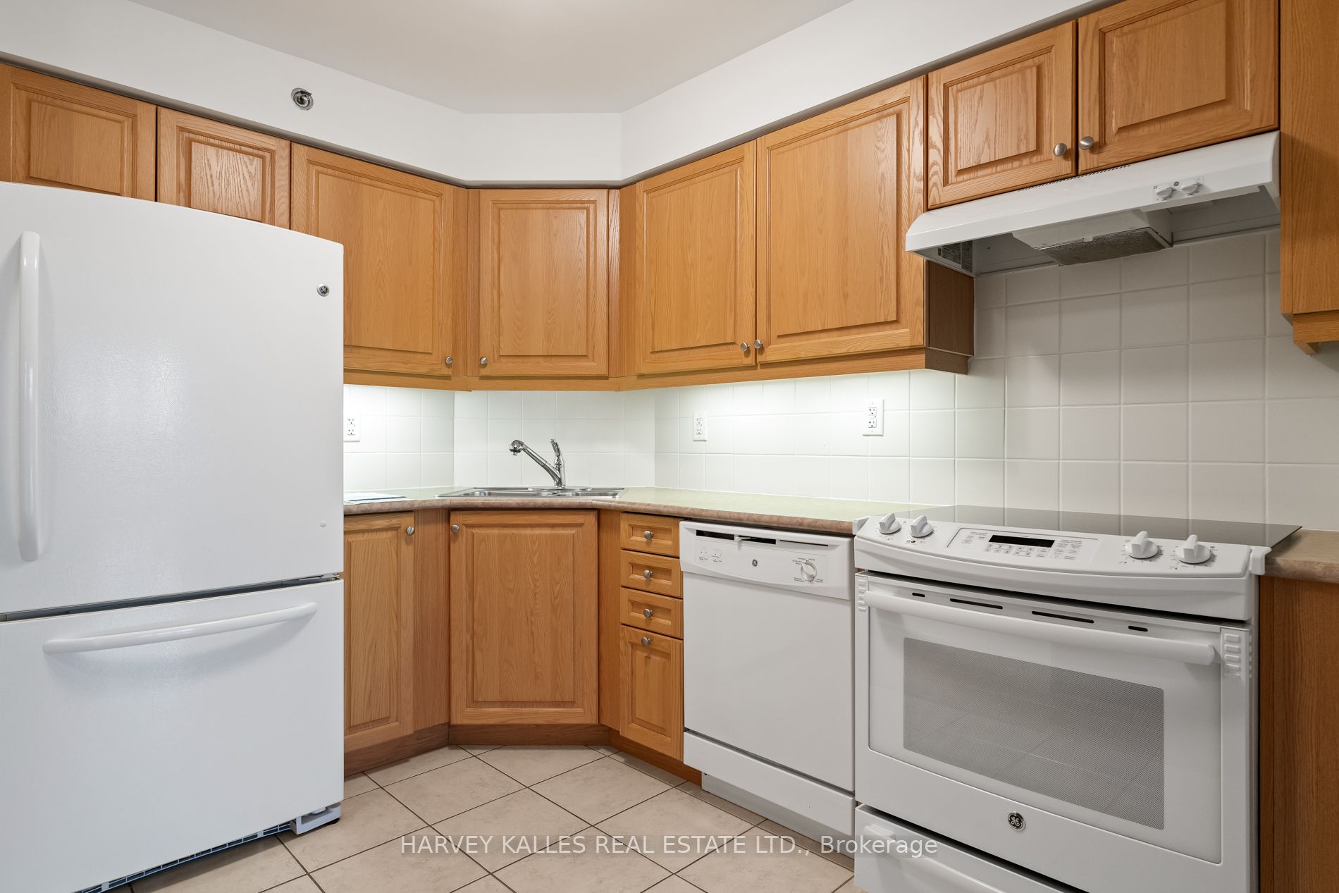 3 Marine Parade Drive, #507