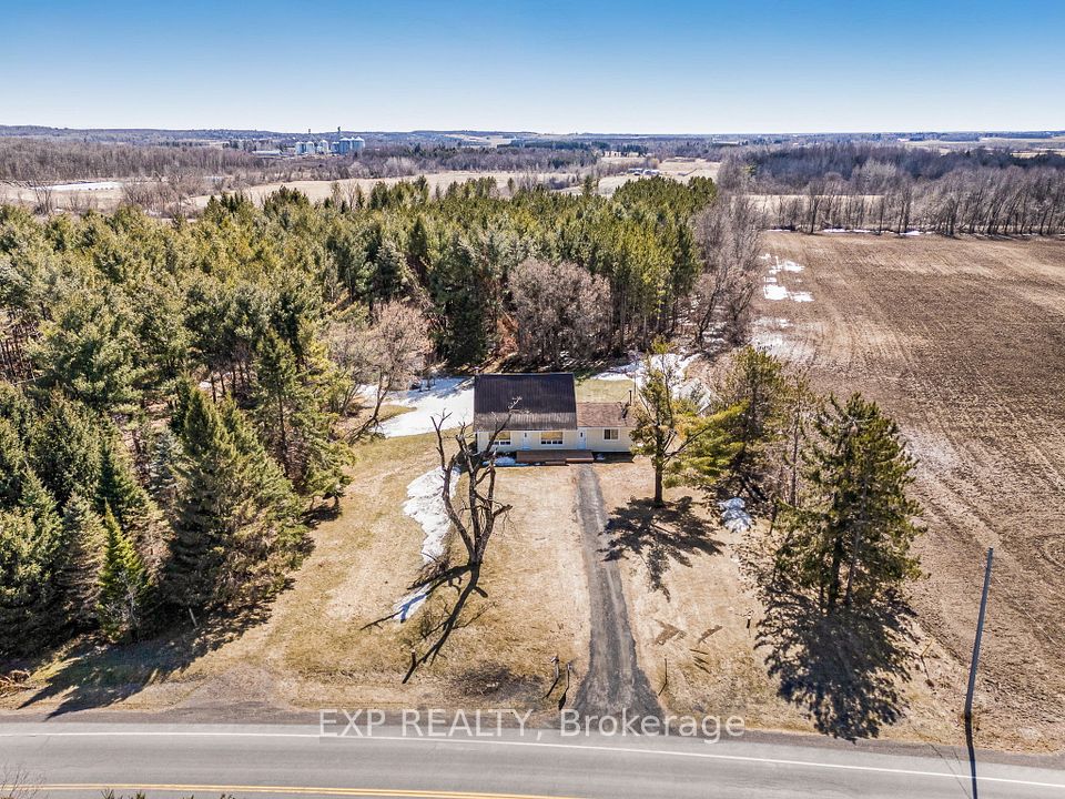 330 Concession 1 Road, Champlain, ON K0B 1R0