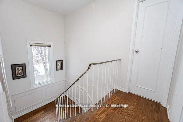 4 Bedrooms Condo at 7080 Copenhagen, Mississauga For sale