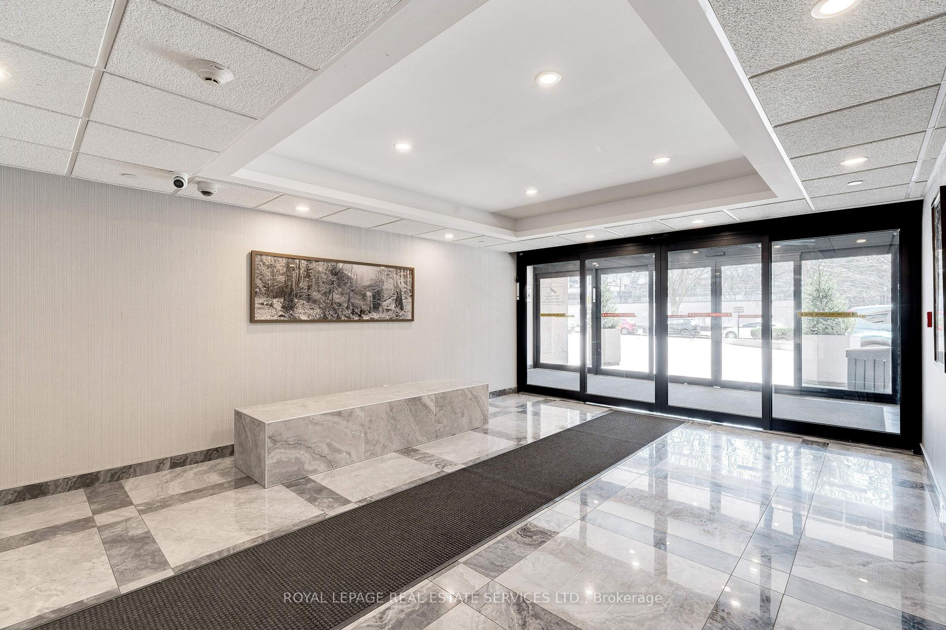 2 Bedrooms Condo at 120 Duke,  Hamilton For sale