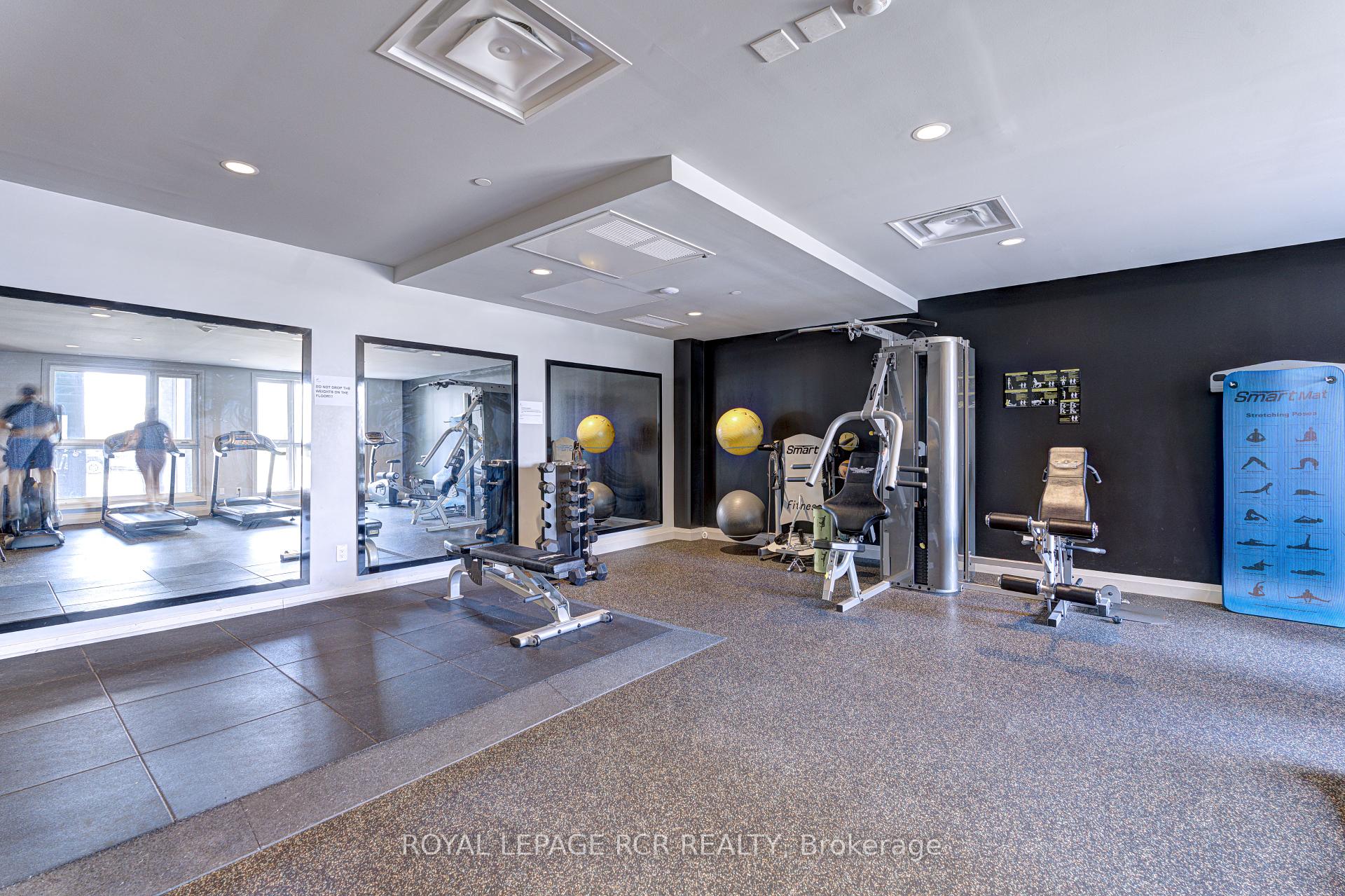 1 Bedroom Condo at 95 Dundas, Oakville For sale