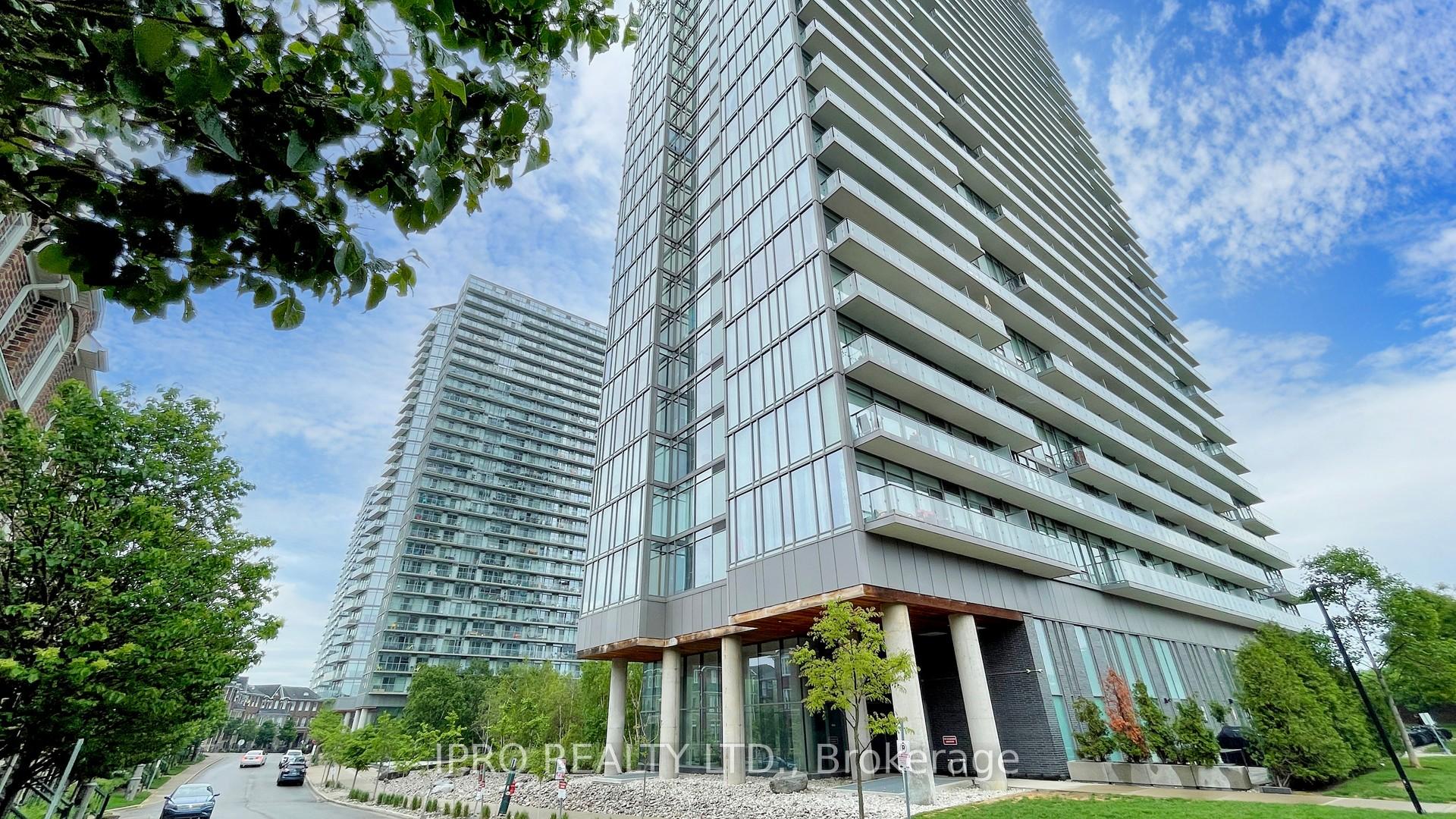 3 Bedrooms Condo at 103 The Queensway, Toronto For sale