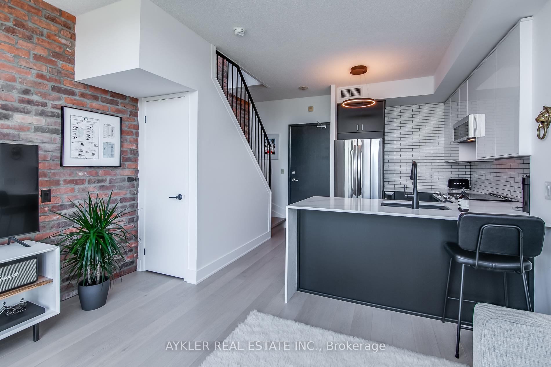 1 Bedroom Condo at 901 Queen,  Toronto For sale