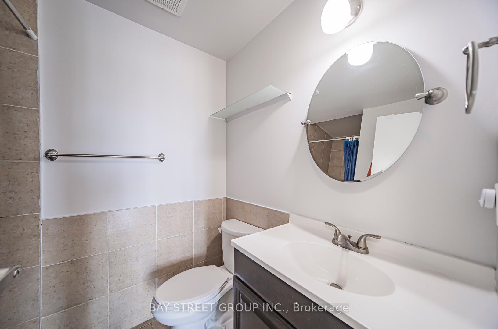 3 Bedrooms Condo at 2470 Eglinton, Toronto For sale