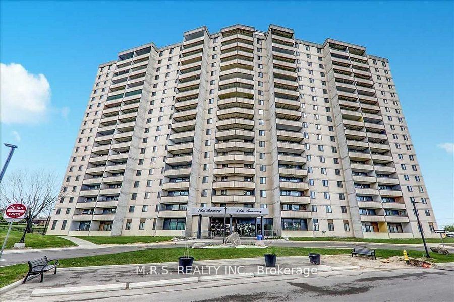 2 Bedrooms Condo at 5 San Romano, Toronto For sale
