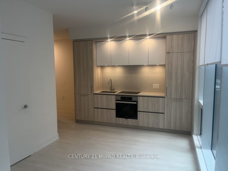 15 Mercer