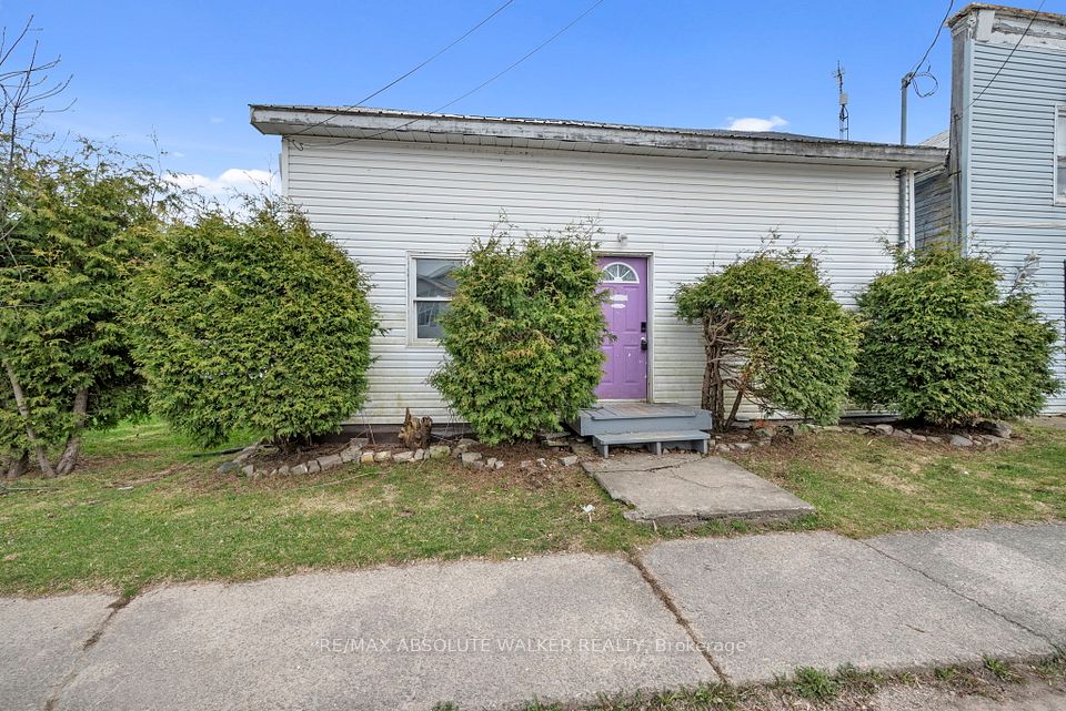 351 Kitley 8 Line, Elizabethtown-Kitley, ON K0E 1H0