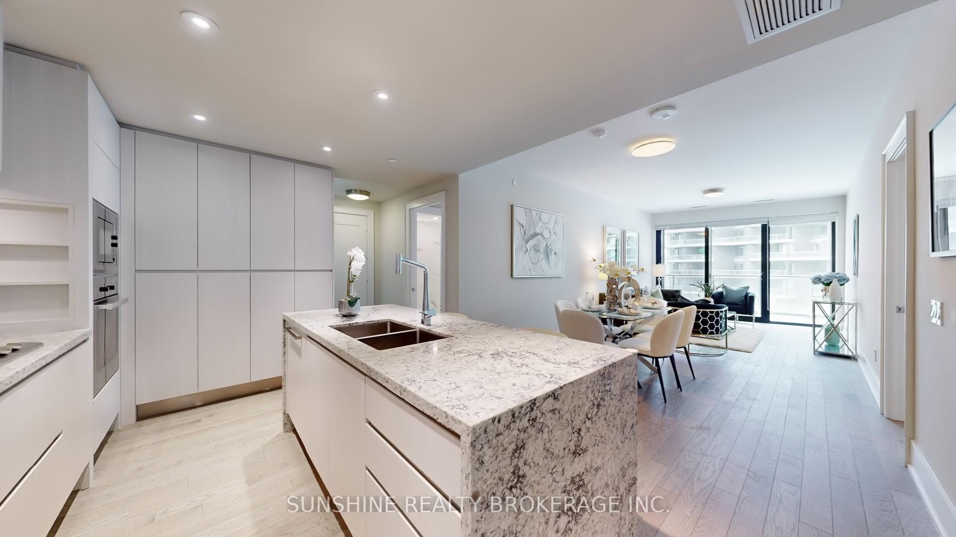 3 Bedrooms Condo at 118 Merchants’ Wharf, Toronto For sale