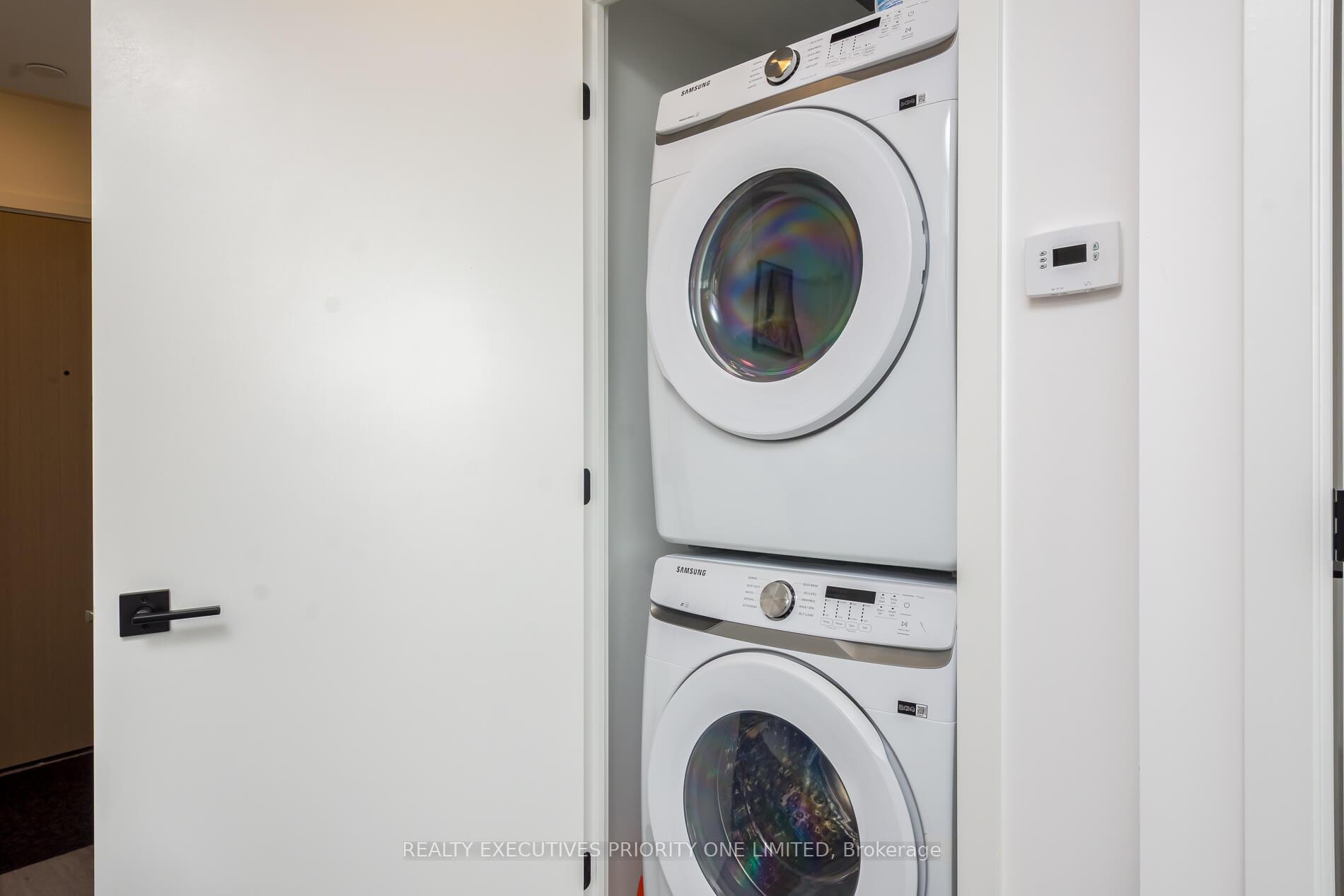2 Bedrooms Co-op at 36 Zorra, Toronto For sale