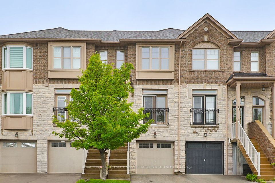 2410 Woodstock