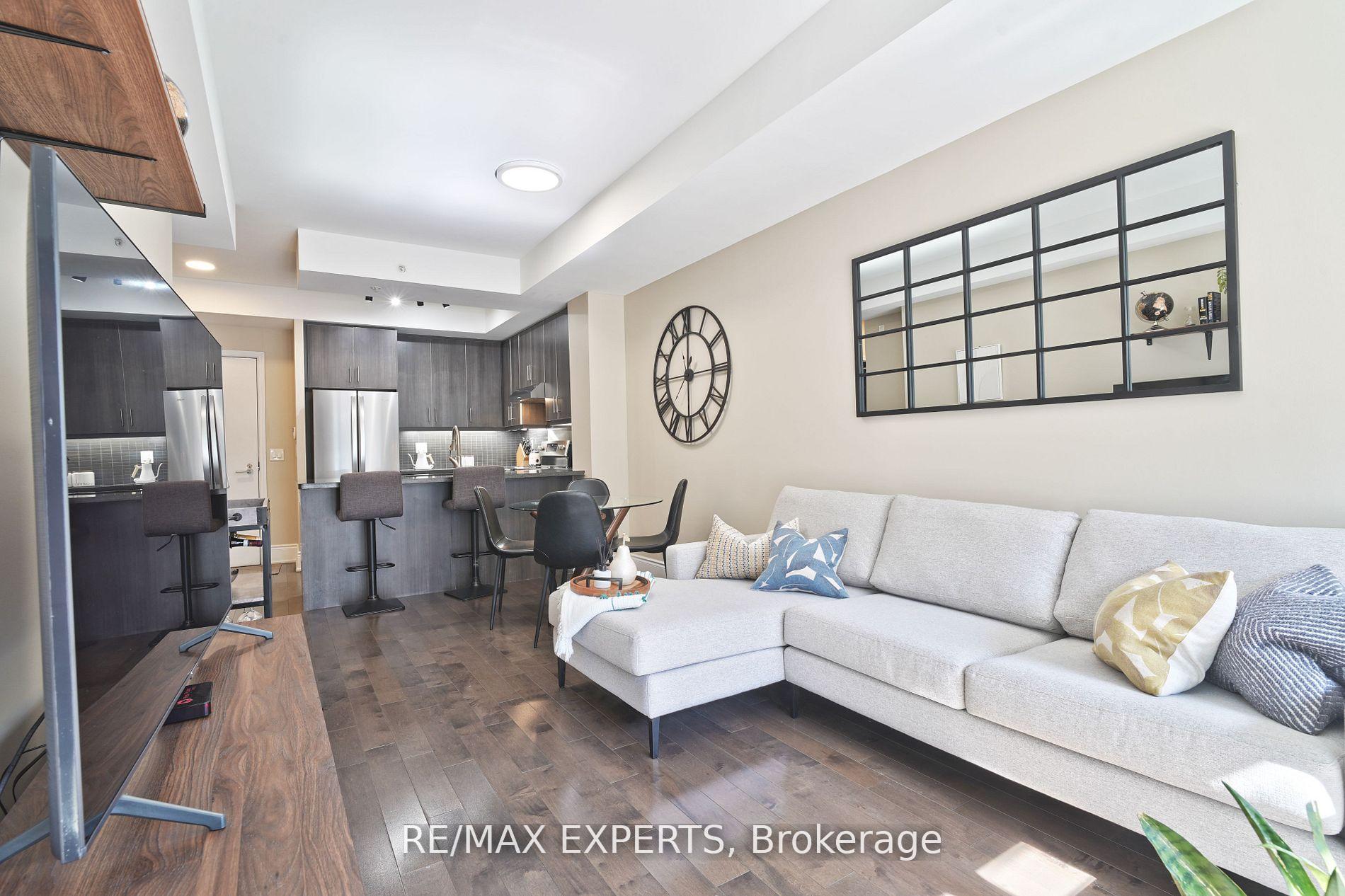 1 Bedroom Condo at 15 James Finlay, Toronto For sale