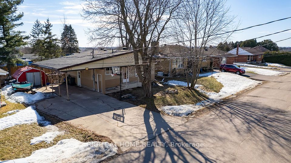 152 Laurier