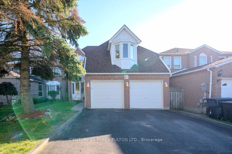 45 Oak Knolls