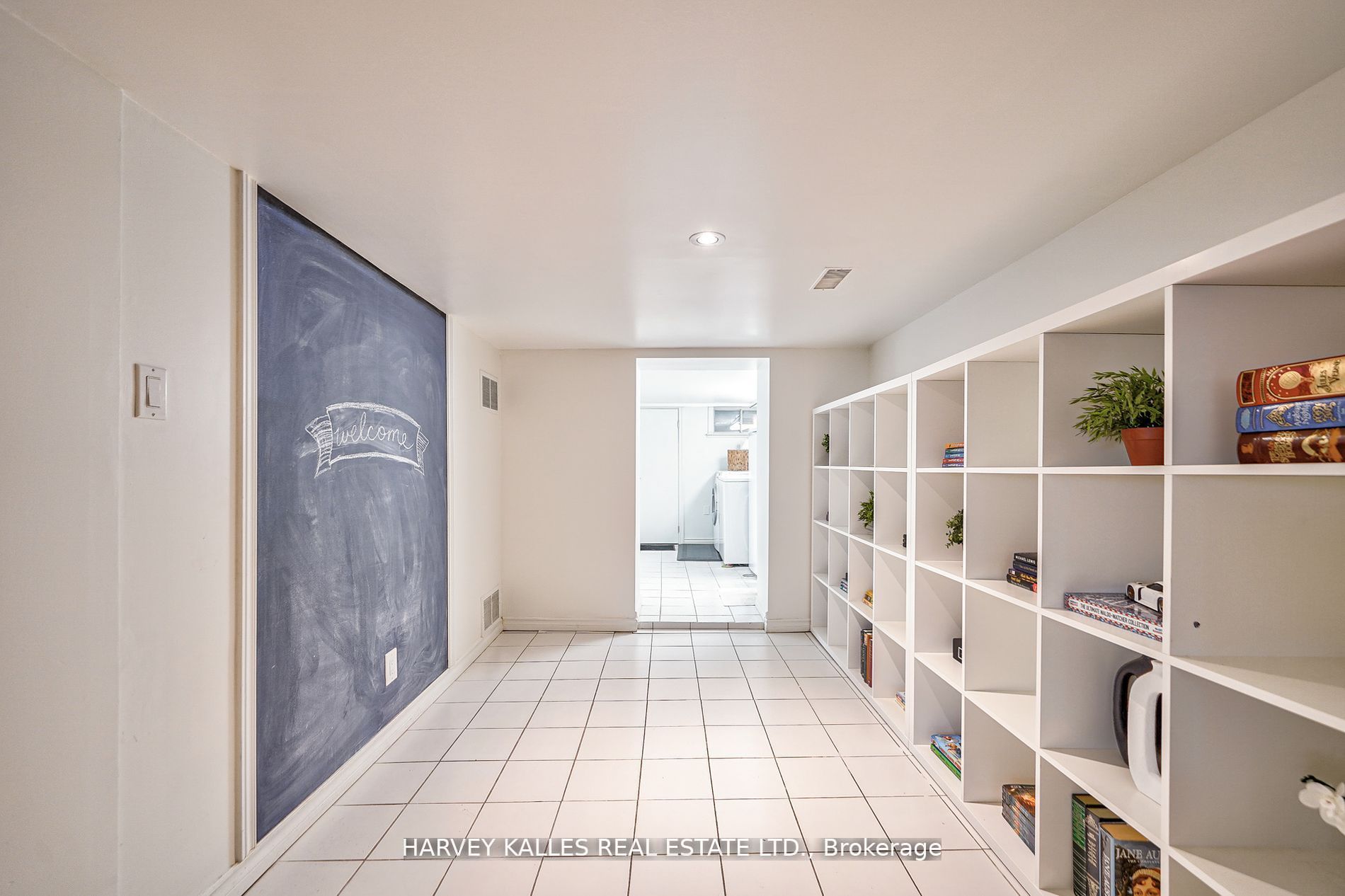 106 Gloucester Grove