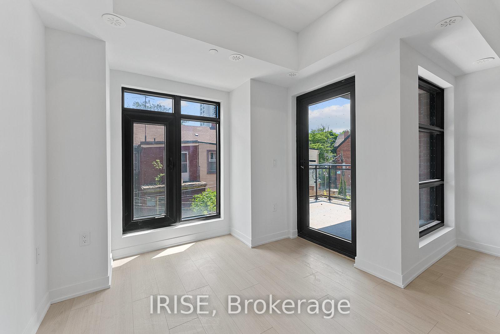 3 Bedrooms Condo at 485 Logan, Toronto For sale
