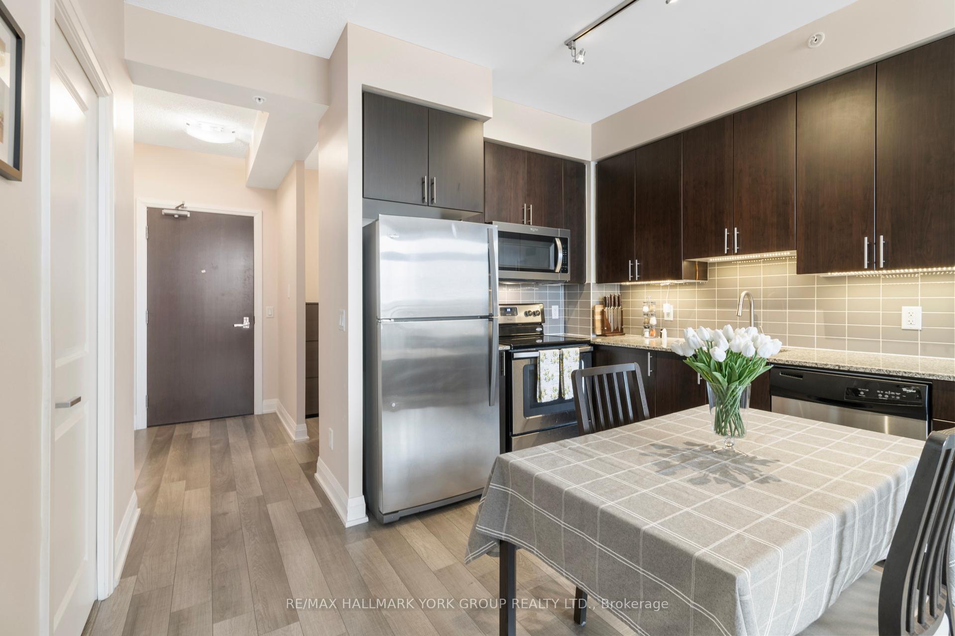 1 Bedroom Condo at 85 North Park, Vaughan For sale