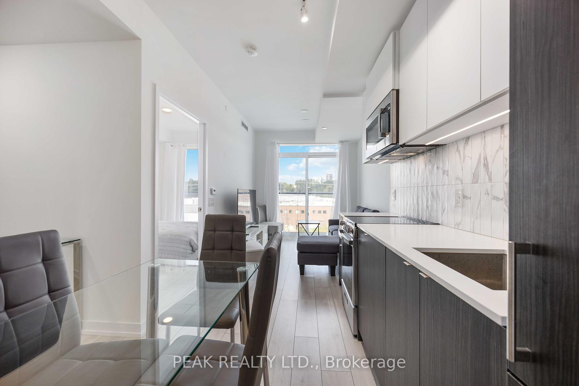 1 Bedroom Condo at 500 Dupont,  Toronto For sale